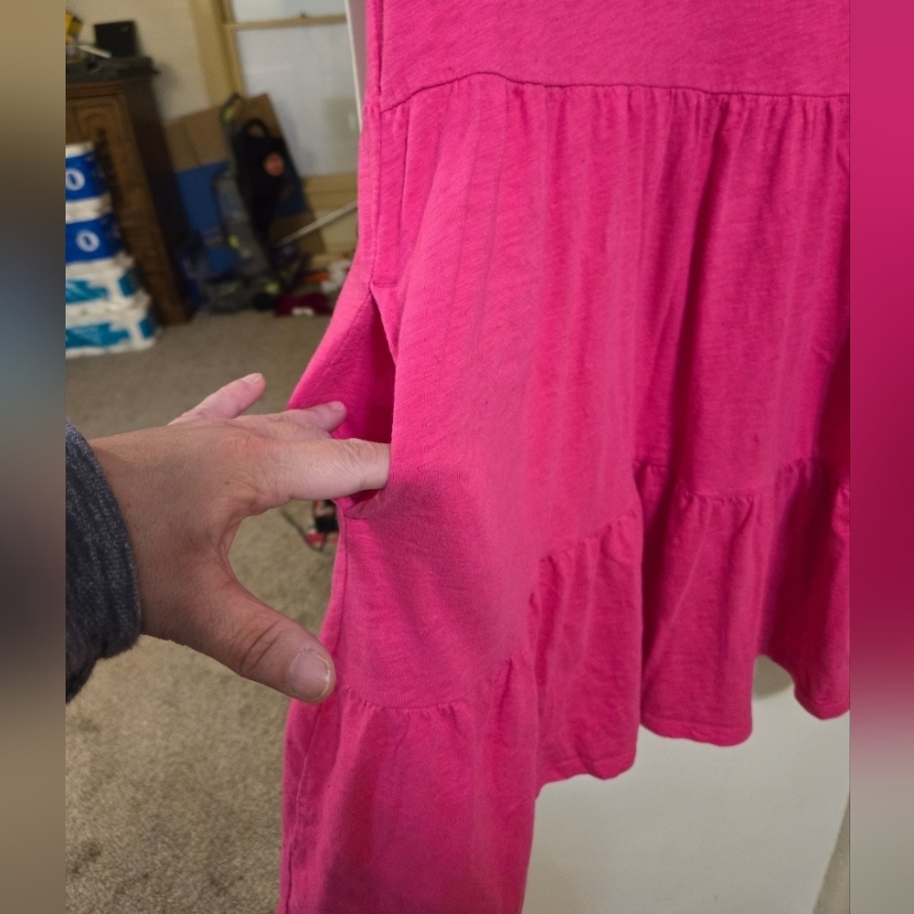 Gap soft & stretchy pink tiered dress size small in excellent condition - Picture 3 of 4